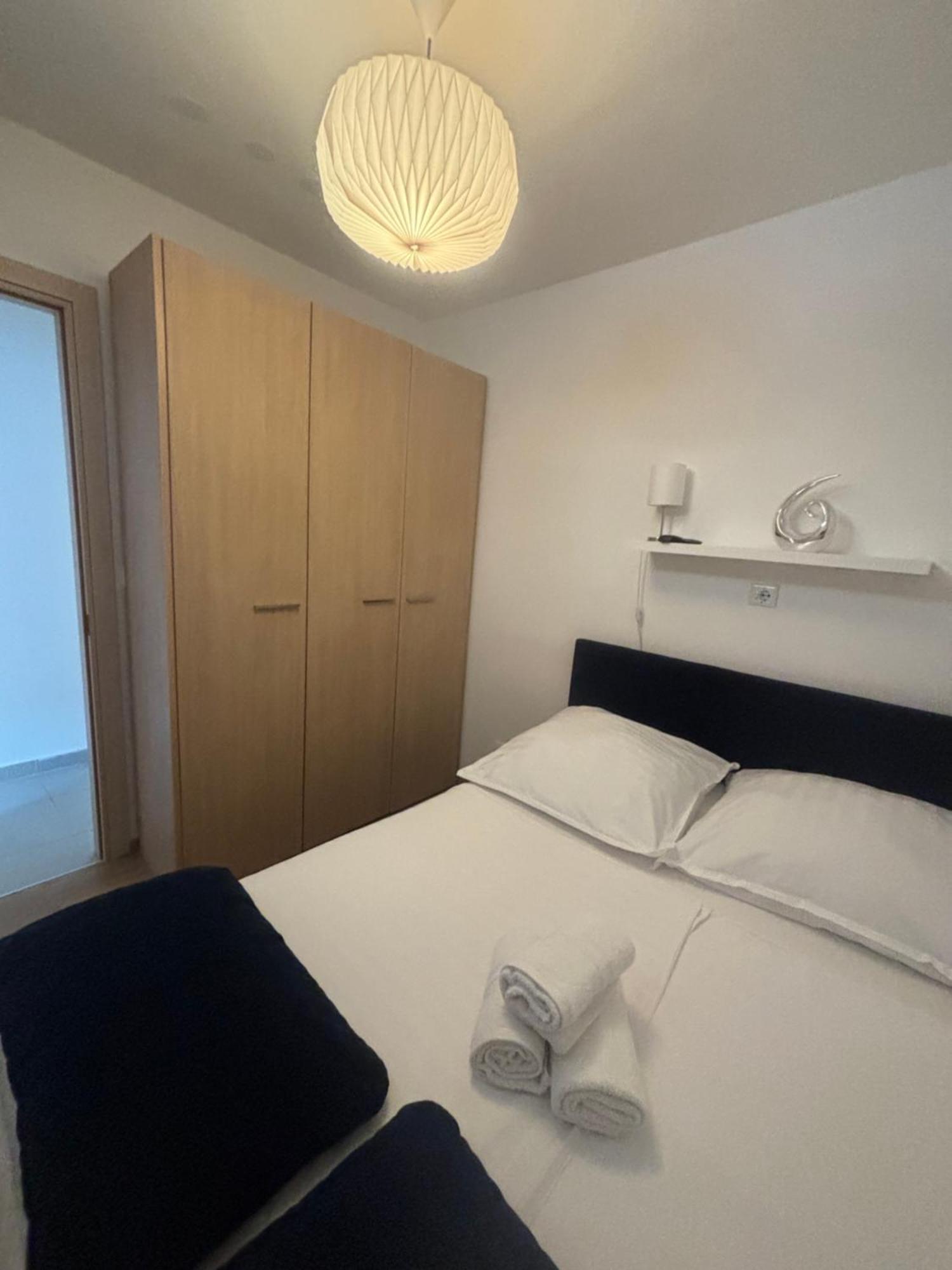 Apartment Dalmatinos Znjan *